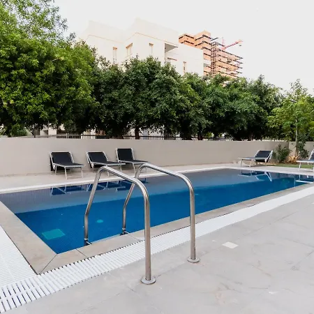 Amazing Balcony Views From This Vacation Home On Top Of The World All Yours Appartement