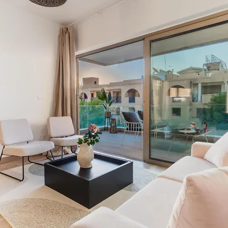 Amazing Balcony Views From This Vacation Home On Top Of The World All Yours Apartamento *